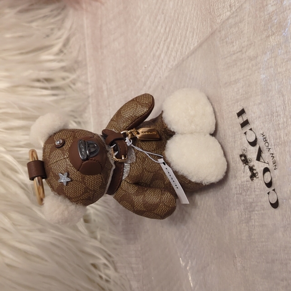 Coach Bear bag charm 🥰 NWT - Picture 3 of 6